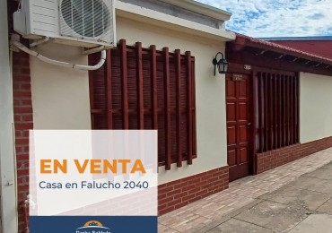 Casa en Falucho 2040